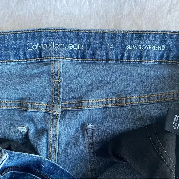 Calvin Klein Jeans Women’s 14 Blue Denim Medium Wash Slim Boyfriend Stretch - Picture 4 of 10